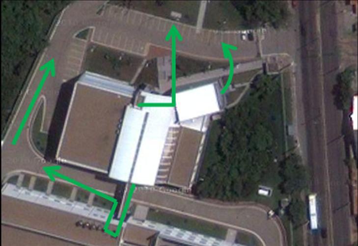 Auditório Figura 4: Vista aérea do prédio Administrativo. Em verde, indicação das Rotas de Fuga. 2.
