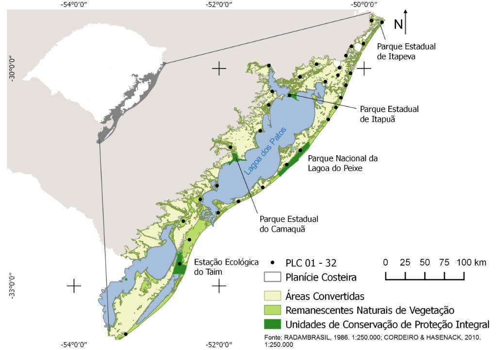 Somados a esses critérios, foram cruzados elementos vetoriais dos mapas de províncias geomorfológicas, solos (RADAMBRASIL, 1986) e, principalmente, o mapa de remanescentes naturais de vegetação do