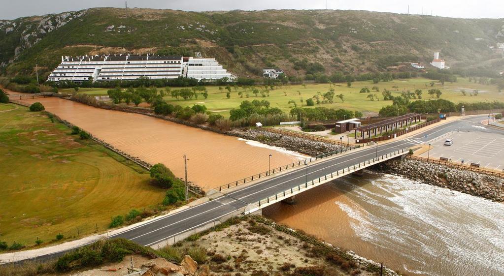 Ponte sobre o Rio Alcabrichel, PORTUGAL Instituto da Água -