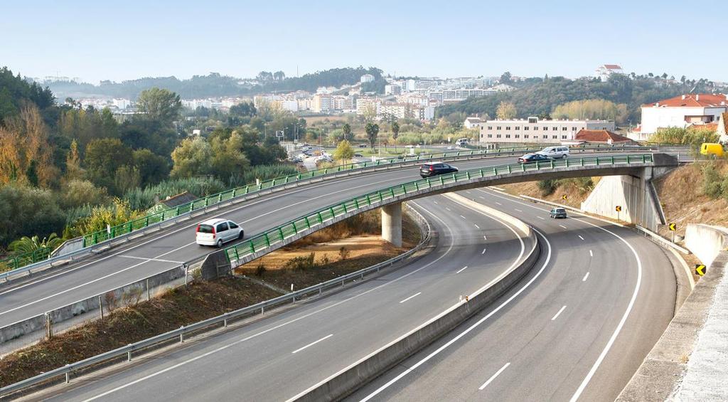 Passagem Superior PS6 sobre a Via de Penetração a Leiria, PORTUGAL Brisa Auto-estradas de Portugal