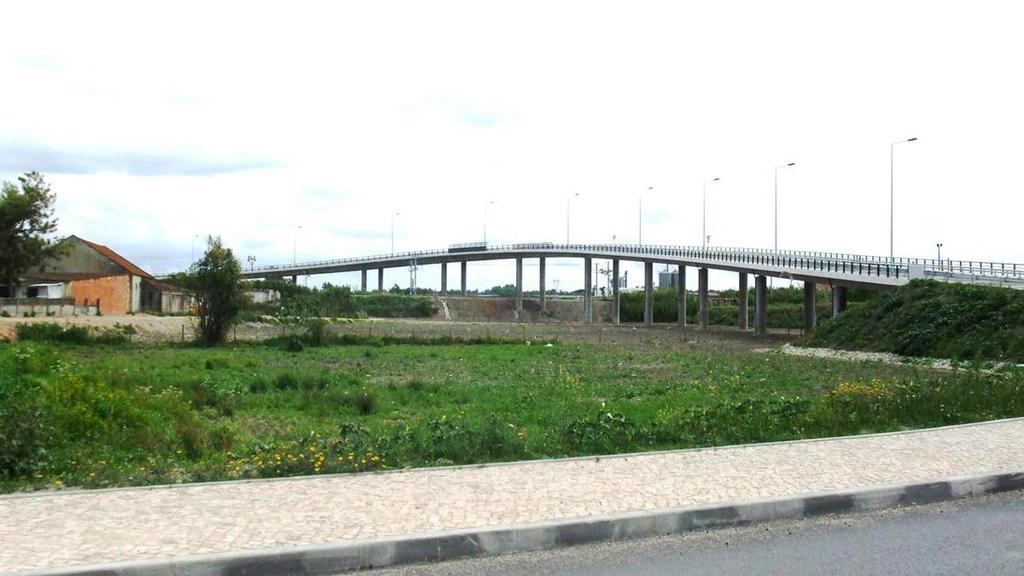 Passagem Superior ao km 8+512 da Linha do Alentejo, PORTUGAL REFER - Rede Ferroviária Nacional 2009 Passage Supérieur km 8+512 de la Ligne de l