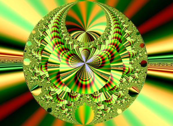 Podemos dividir os fractais em duas classes quanto ao seu processo de criação: determinísticos, os que são obtidos a partir da iteração de uma teoria matemática (como o método de sistema de funções