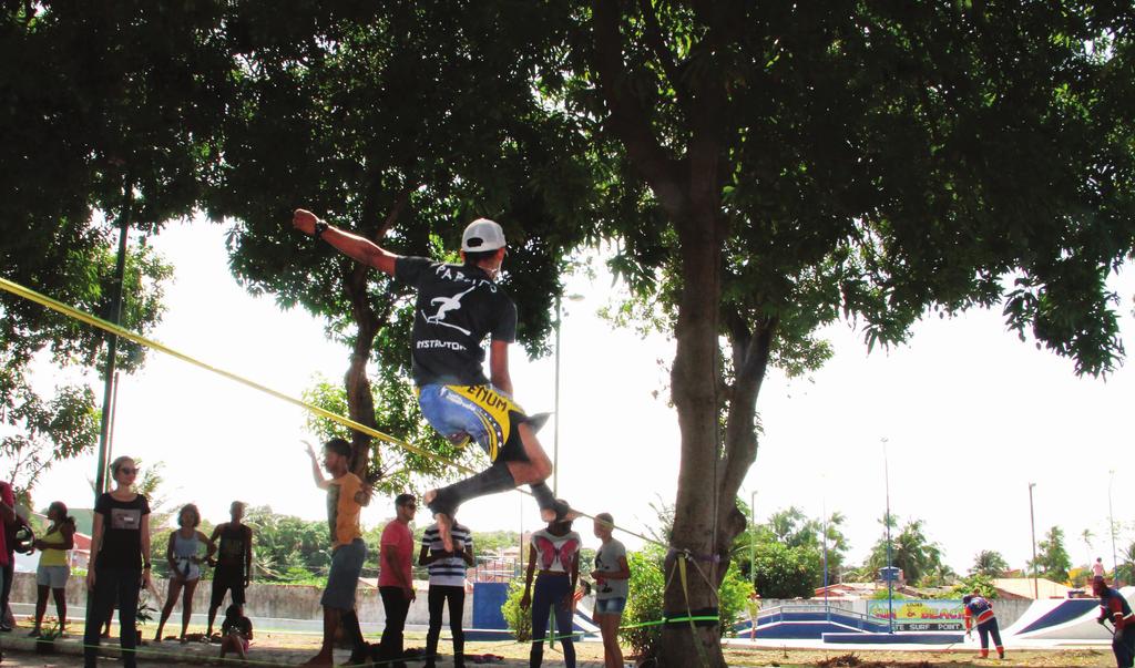 4 PRIMEIRO DIA CULTURA, ESPORTE E LAZER Domingo no Parque já no primeiro dia do ano. No primeiro dia da gestão, o Parque da Cidade voltou a ser ocupado para atividades saudáveis e de entretenimento.