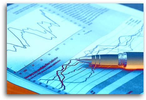 Cenário Econômico O cenário econômico no primeiro semestre de 2010 caracterizou-se pela heterogeneidade do processo de recuperação da economia mundial, ocorrido com intensidade menor na Zona do Euro