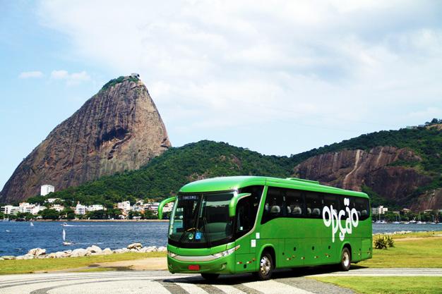 como viagens de turismo, excursões e transporte de funcionários.