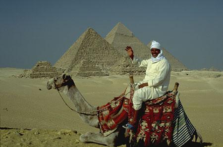 Histórico da Logística EGITO ANTIGO: Previsão de sete anos de seca, fez com que o povo construísse armazéns para guardar suprimentos.