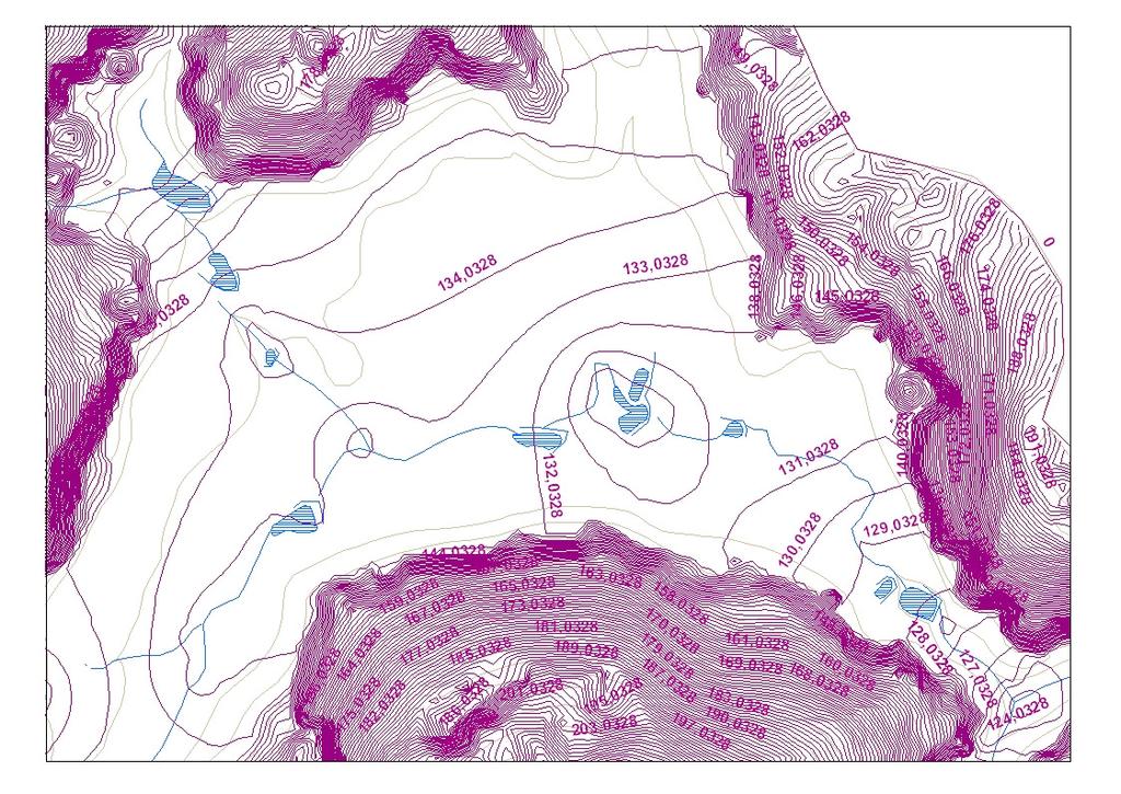 193 Figura 114 - Distribuição de carga hidráulica, em condições naturais, no vale principal à jusante, onde está situado o poço a estágio de tempo de 3631 dias (outubro de 1997).