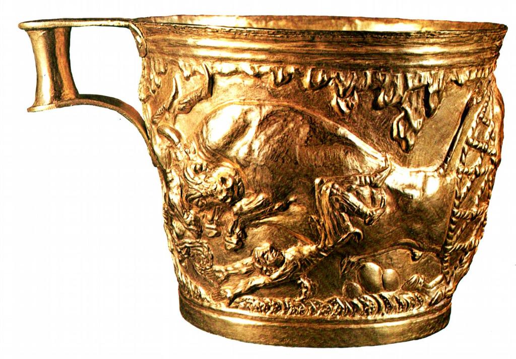 Taça de Váfio. Encontrada na Lacônia. 1500 a.c. Ouro, 9 cm de altura.
