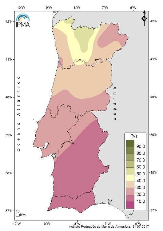 Figura 8 - Percentagem de água no solo em 31 de julho (esq.) e em 31 de agosto (dir.) de 2017 4.