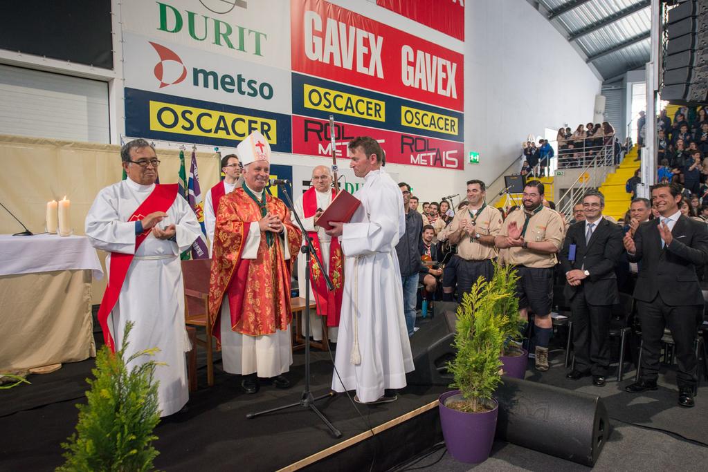 1. Celebramos anteontem, dia 23, o dia litúrgico de S. Jorge, padroeiro do Escutismo Católico.