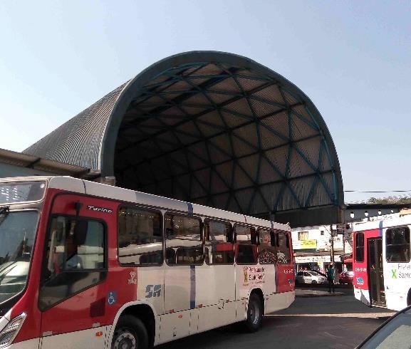 cobertura para melhorar a iluminação e a ventilação Troca de telhas