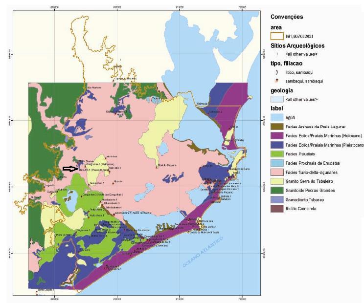 31 "Região de praias sincopadas, entre paredões de maciços costeiros que foram paleoilhas. Pequenas lagoas no reverso dos maciços costeiros, entre feixes de restingas 3 de antigas enseadas marinhas (.