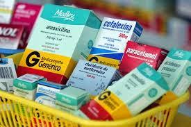 Droga Substância ou matéria-prima que tenha a finalidade medicamentosa ou sanitária.
