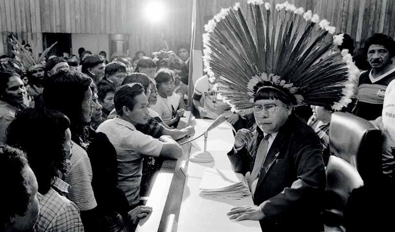 Abril 1984 Mário Juruna Xavante, durante o II Encontro Nacional dos ovos Indígenas, no Congresso Nacional, em Brasília.