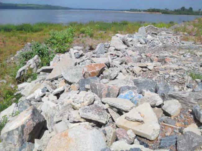 Foto 53: Antigo desvio da Rodovia Transamazônica durante a construção da ponte sobre o canal de