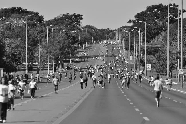 semana comum no Setor Comercial Sul.