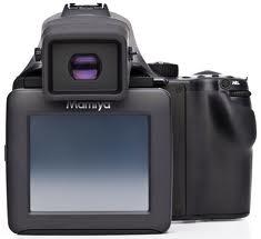 Tipos de Máquinas Fotográficas Câmera Médio Formato As câmeras DSLR de médio formato digital foram desenvolvidas para um público específico.