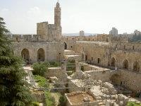 JERUSALÉM POMO DA QUESTÃO PALESTINOS presença das mesquitas do Domo da Rocha e de Al-Aqsa