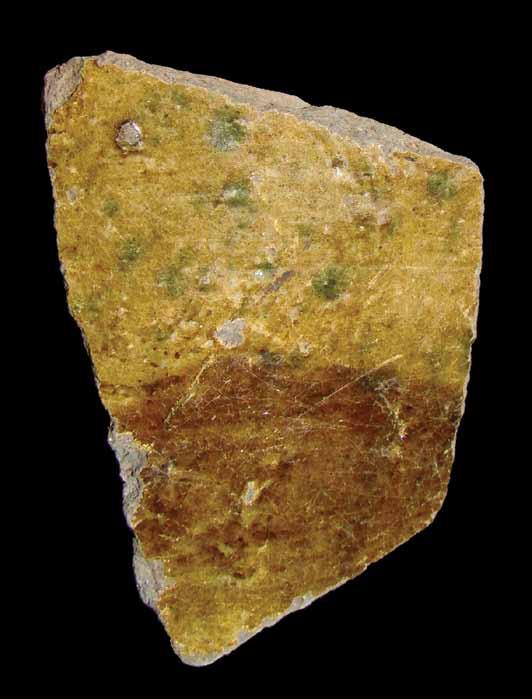 Fig. 101 Fragmento de pote de especiarias de grés vidrado. Extremo Oriente. Séculos XVI / XVII.