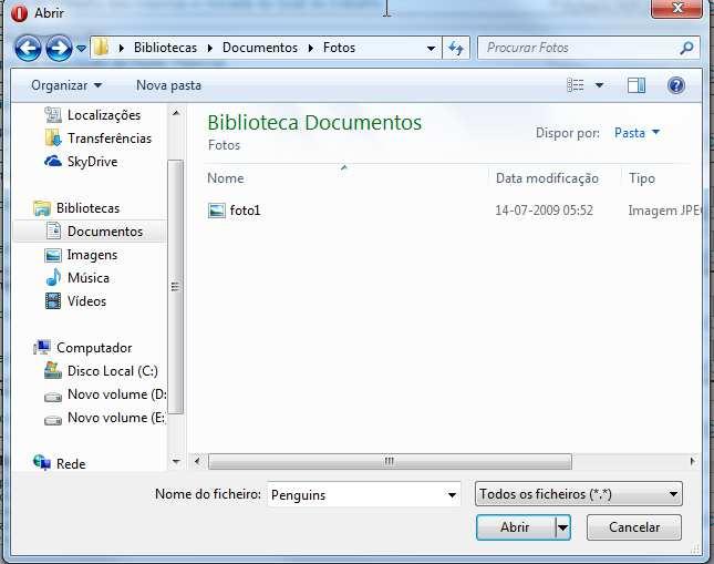 7.1.7 Documentos No separador Documentos deverá proceder à inserção dos documentos necessários ao pedido.