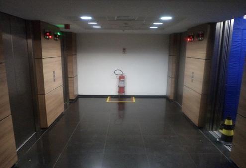 Palavra do Gestor Hall dos Elevadores Depois Antes Além