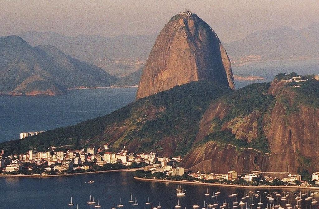 Rio de Janeiro MUNICIPALIDAD EN FOCO Las municipalidades necesitan hacer valer su voz y, para esto, deben luchar por el fortalecimiento de la autonomía municipal y de la construcción de redes de