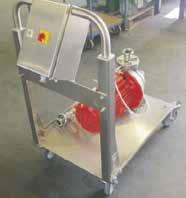ÂNGELO COIMBRA, S.A. 57 EQUIPAMENTOS EQUIPAMENTOS FLOTADOR KSK Este equipamento utiliza-se para pré-clarificar mosto branco ou tinto, através de uma bomba centrifugadora.