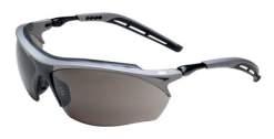 3M MAXIM Os Óculos 3M Maxim agregam toda a tecnologia 3M para óculos de segurança, possui armação duplamente injetada para maior conforto do usuário, ajustes angular e tamanho das hastes para se