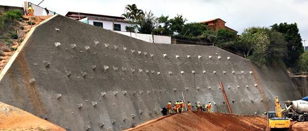 DEFINIÇÃO Tirante é uma peça composta por um ou mais elementos resistentes à tração, montada segundo