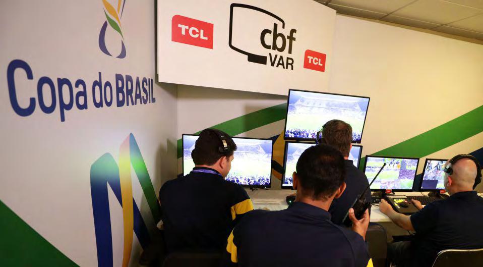 CBF zera custo de VAR com aporte da TCL POR POR ERICH REDAÇÃO BETING A Confederação Brasileira de Futebol (CBF) finalmente colocou para funcionar o sistema de arbitragem de vídeo.