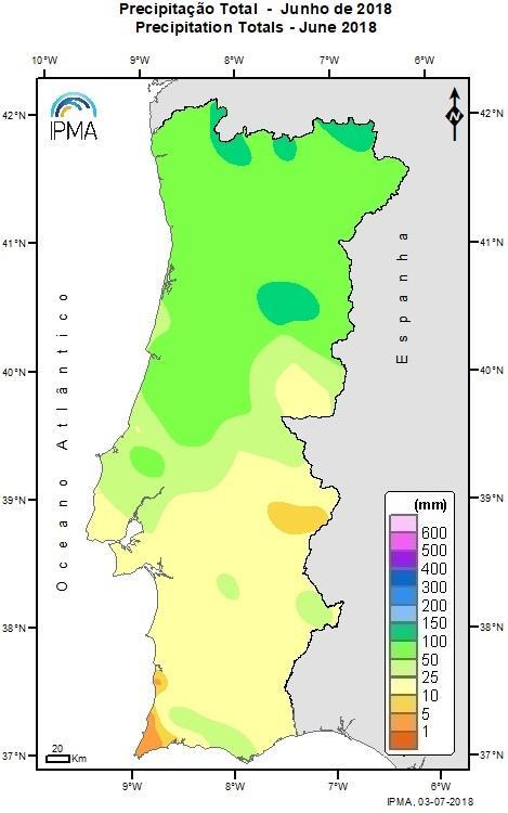 Figura 4 - Anomalias da quantidade de precipitação em relação aos valores médios no período 1971-2000, no mês de junho, em Portugal continental (Fonte: IPMA).