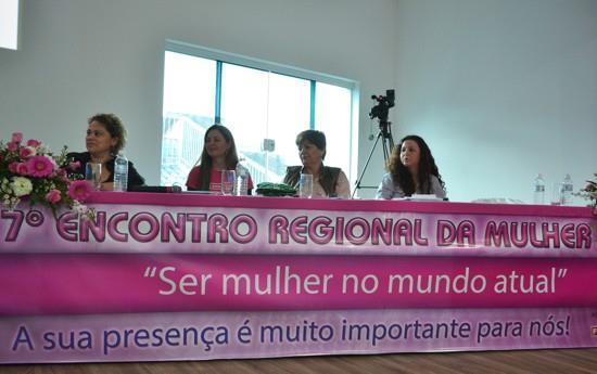 20/07/2013 7º Encontro da Mulher EAA - Sorocaba Antonia Vicente Gomes participou do encontro como integrante da Comissão do 7º Encontro da Mulher EAA, sendo convidada a compor a mesa, representando o
