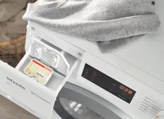 Resultados perfeitos de lavagem e uma poupança de detergente até 30%*. CapDosing As cápsulas de dose única são ideais para peças de roupa que precisam de cuidados especiais.