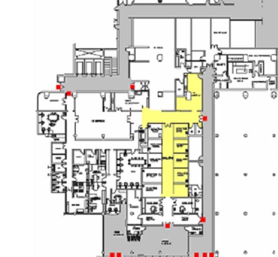 60 Ao visualizar na planta baixa adaptada (Figura 3) do Serviço de Emergência locais em amarelo - o esboço onde pacientes da sala de procedimentos se localizam e permanecem durante dias, assinalo que