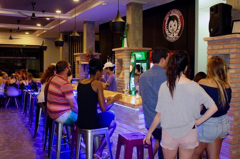 Opções de Hotel Mad Monkey Bangkok Faz parte da maior rede de Hostels do Sudeste