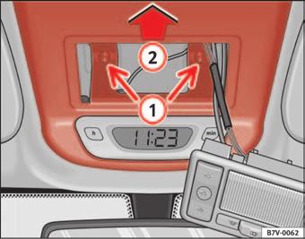 Abrir e fechar 111 Comando de emergência Retire a luz interior. Para isso, introduza a parte plana da chave de fendas no lado direito, entre a luz e o revestimento, e rode-a.