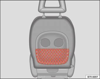 Cabides Não deverá fixar nunca o cabide no encosto de cabeça de uma cadeira de criança integrada, uma vez que os encostos de cabeça não encaixam completamente, e poderá sair em caso de acidente.