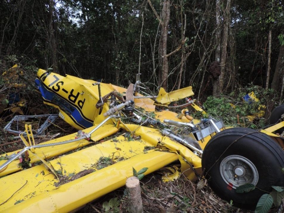 1.1. Histórico do voo A aeronave decolou da fazenda Santa Anastácia (SSQI), localizada no município de Sorriso, MT, por volta das 15h50min (local), afim de realizar um voo local, com um piloto e um