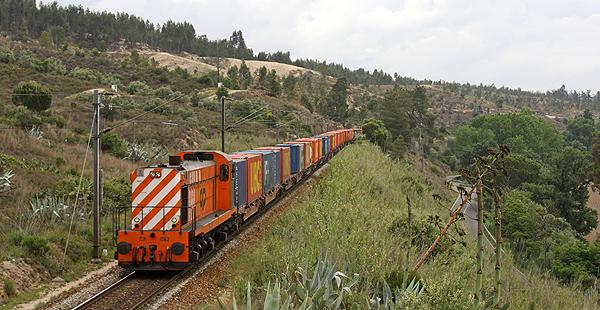 Na rota do Iberian Link Corria o ano de 2009, quando a CP e a Renfe decidiram finalmente reorganizar a oferta ferroviária de carga contentorizada entre os dois países.
