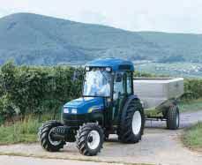 A tracção integral é também engrenada quando ambos os pedais dos travões são accionados ao mesmo tempo durante o movimento do tractor. O sistema proporciona assim um melhor controlo e segurança.