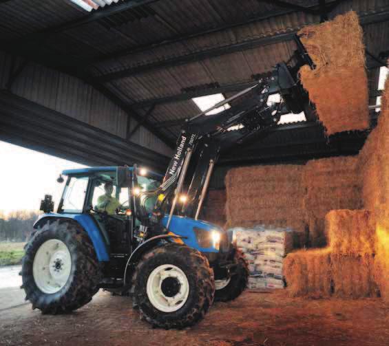 4 5 MÁXIMA VERSATILIDADE UM EQUILÍBRIO PERFEITO ENTRE TAMANHO E POTÊNCIA SUFICIENTEMENTE COMPACTO E POTENTE PARA TRABALHOS EM ESTALEIRO A New Holland compreende que os clientes precisam de um tractor