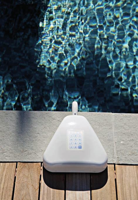 SEGURIDAD PISCINA SEGURANÇA DA PISCINA AQUALARM AQUALARM ALARMA ESPIO ALARME ESPIO Solución de seguridad para piscinas. Alarma activa 24 horas al día, 7 días por semana. Potentes sirenas duales.