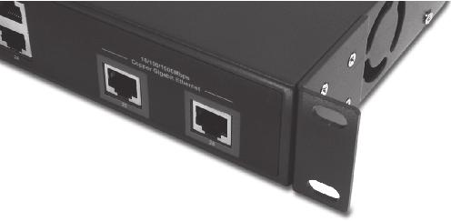2. Conecte um cabo de rede RJ-45 CAT-5e ou CAT-6 do computador a uma porta Ethernet diisponível noteg-s224 TEG-S224 Connect to a Gigabit router Connect to