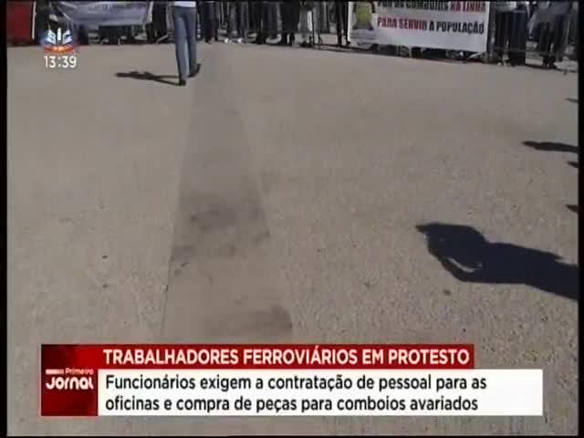 exemplo, vários comboios a parar por falta de peças.