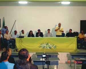 Produtores do norte de MG debatem retomada da produção de algodão O Projeto de Retomada do Algodão no Norte de Minas foi o tema do workshop realizado em Catuti no dia 20 de agosto.