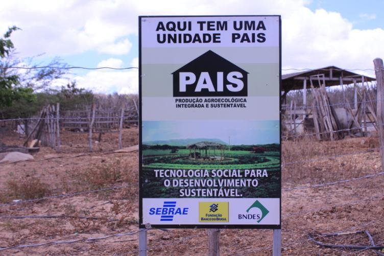 Figura 04: Identificação de unidade de produção agroecológica na região do Agreste Figura 05: Identificação de unidade de produção participante da ede de Agroecologia da Borborema As práticas de