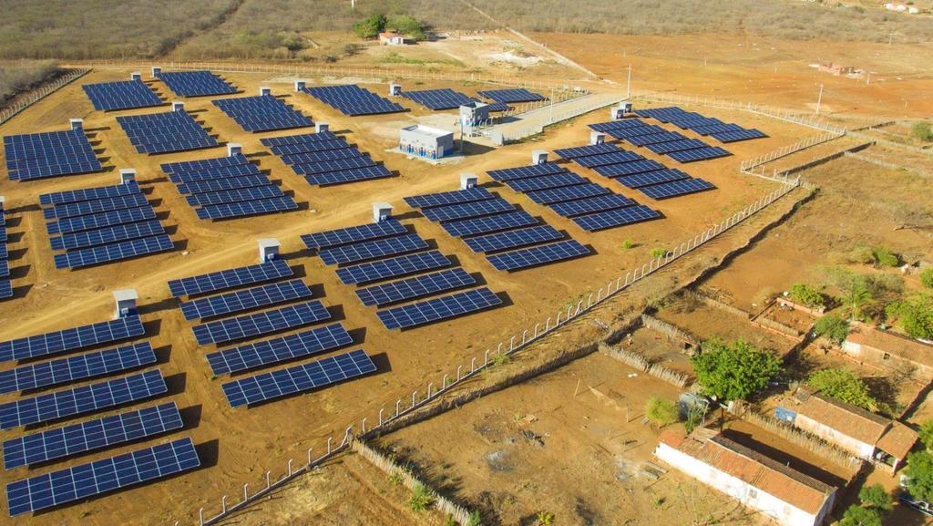 Farmácia Pague Menos CE Primeiro condomínio solar do brasil em Geração Distribuída Dados técnicos 3.420 painéis solares 35.