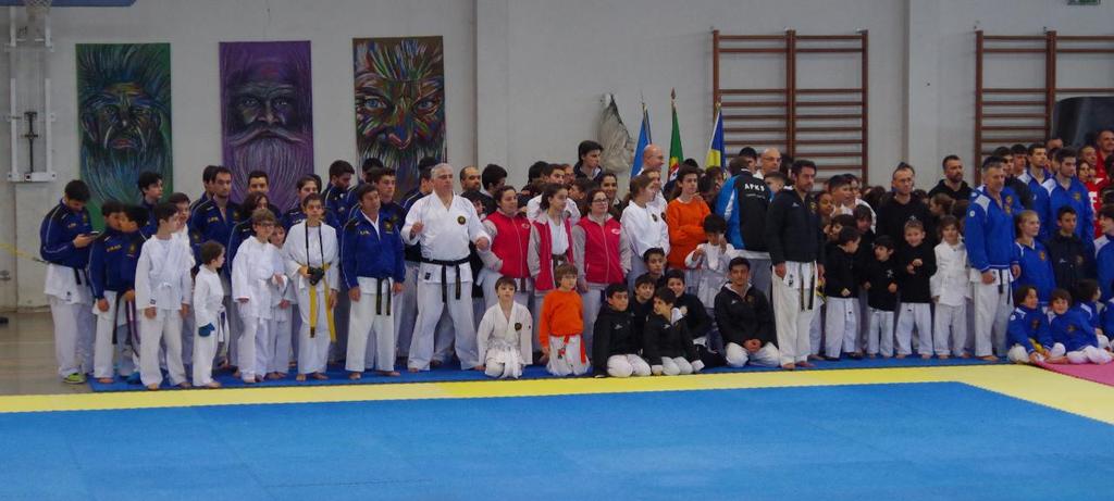 Um excelente estágio técnico, possibilitando a todos os Karatecas presentes, desenvolver e aperfeiçoar a eficácia do karate Shukokai, com a formação enfocada na análise biomecânica da técnica de