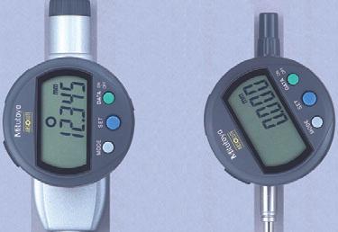 00005 / 0,01mm/0,001mm Mostrador: LCD de 6 dígitos com símbolos Transdutor: Eletrostático linear Absolute Velocidade de resposta: Ilimitado (Medição por escaneamento não pode ser realizada) orça de