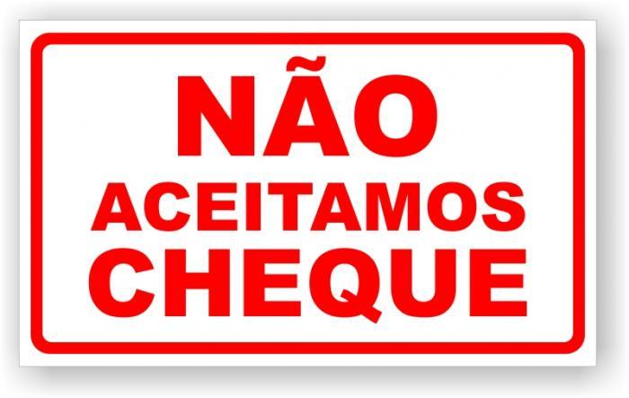 7 - As instituições devem divulgar, em suas dependências e nas dependências dos estabelecimentos onde seus produtos são ofertados, em local visível e em formato legível, informações relativas às